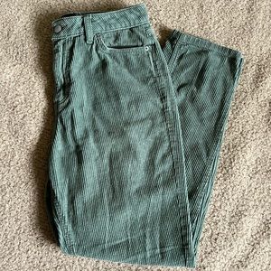 BDG Corduroy Mom Jeans Size 28